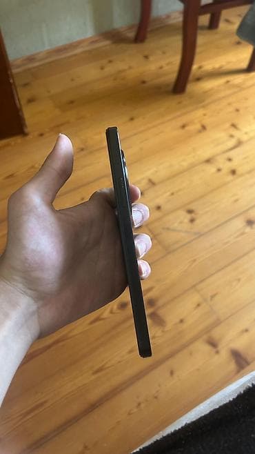 Salam telefon zavoddu 1 ci əldi alinnandan kabro qoruyucuda işlənib — 1