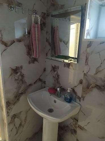 ev alqı satqısı və kirayəsi: 50 kv. m, 3 otaqlı — 4