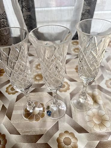 Qədəhlər, rəng - Ağ, Xrustal, 6 ədədli dəst, Rusiya