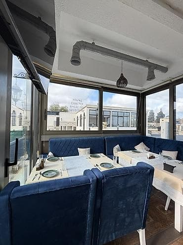 astara kirayə: Panoram pəncərəli, dəniz və şəhər mənzərəli restoran məkanı - Yüksək — 6