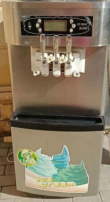 Оборудование для мойки: Məhsul: Yumşaq dondurma aparatı (floor-standing) Xüsusiyyətlər: - 3 — 1