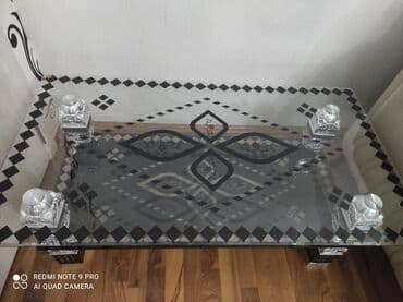 Jurnal masası, İşlənmiş, Şüşə