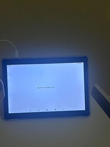 Noutbuk və netbuklar: Salam satıram çox az işlənib deməy olar istifadə etməmişəm. Tiktok — 8