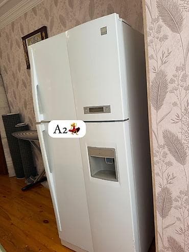 Elektronika: AYNUR 2💃 Soyuducu satılır Evden satış Ölcü Uzunlugu 1.76 sm Eni 0.76 — 1