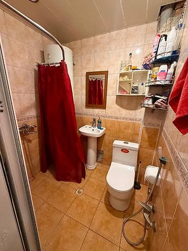 kiraye ev: Salam ev nerimanov rayonu aga neymetulla kucesi 64 bina 42 menzil 17 a — 5