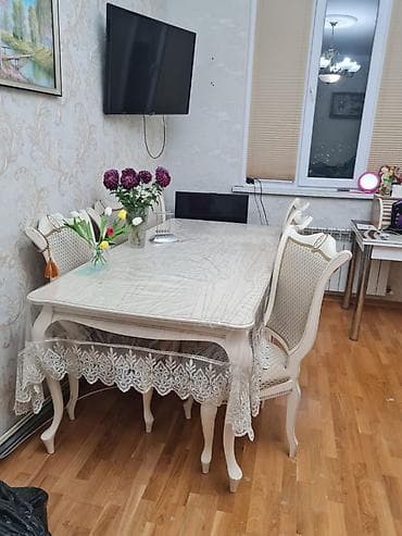 3 d aboylar: Qonaq otağı üçün, Açılmayan, Dördbucaq masa, 8 stul — 3