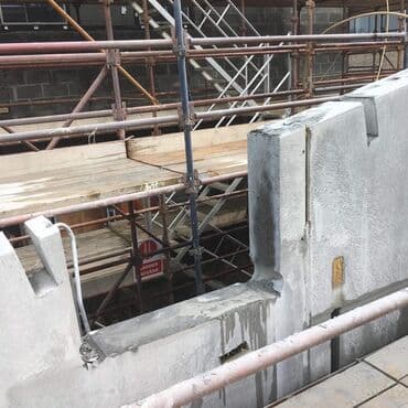 qapi kraskalari: Beton deşmə beton kəsmə kesimi boru yerlerinin acilmasi — 18