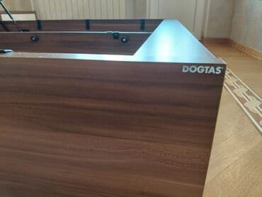 Masalar və oturacaqlar: Yeni, Güzgülü, Türkiyə — 10