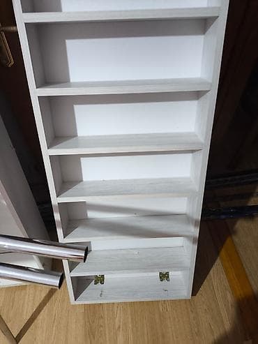 hamam polka: Kitab rəfi, Düz — 1