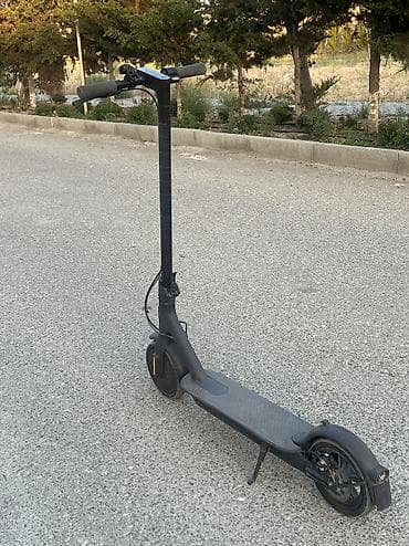 moto n50: İşlənmiş Elektrik samokat 9", 251 - 350 Vt, 16 - 25 km/s, Pulsuz çatdırılma — 4