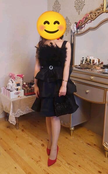 Bir dəfə geyinilib lalafo.az -da Bir dəfə geyinilib