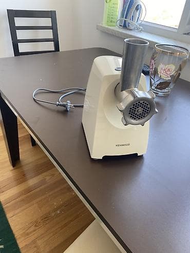 Ət çəkən maşın Kenwood