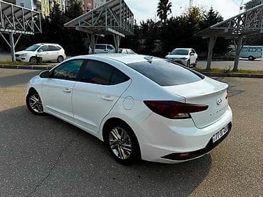 maşın satışı kreditlə: Hyundai Elantra: 2 l | 2019 il Sedan — 6