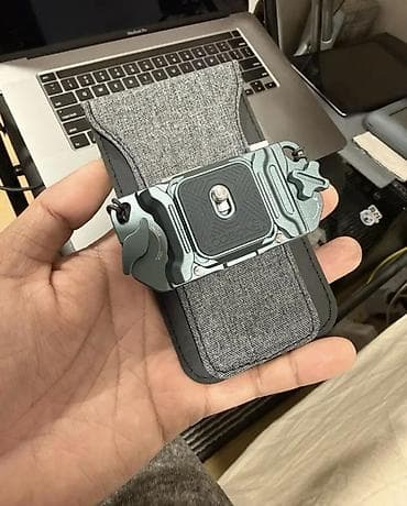 video kaset: Kəmərə taxılan fotoaparat tutacağı – sürətli çıxarışlı klip sistemi • — 3