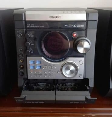басавик: SAMSUNG musiqi mərkəzi və kalonkaları. Bir çox funksiyası var. 1 — 1