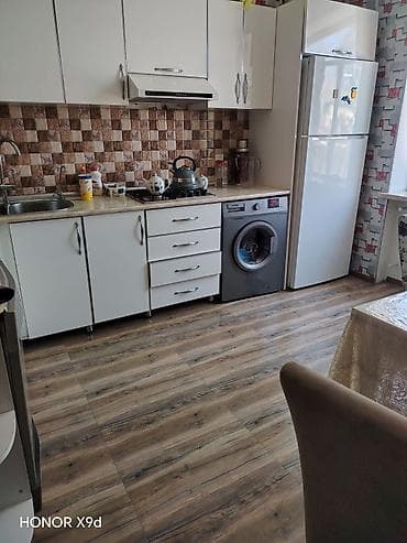 serifzadede satilan evler: Mehdiabad Ticaret merkezinin yaxinliginda 3 otaqli esyali menzil — 8