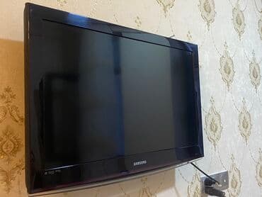 i̇şlənmiş tv jvc 32 dyum: 82 ekran televizor satilir islek veziyyetdedi ekraninda prablem var — 1