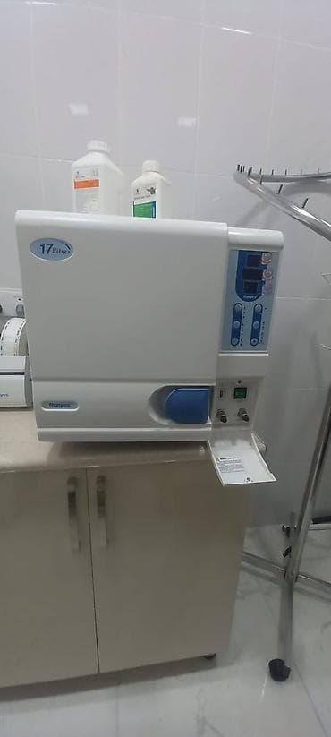 tibbi aletler: Runyes buxar sterilizatoru – 17 litr - Tutumu: 17 litr (korpus — 2