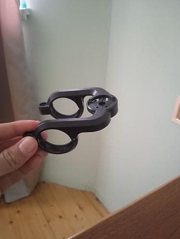 yamaha 75: Şarj olunan velosiped farası – 5 LED + 12 SMD Məhsul təsviri: - Ön — 4