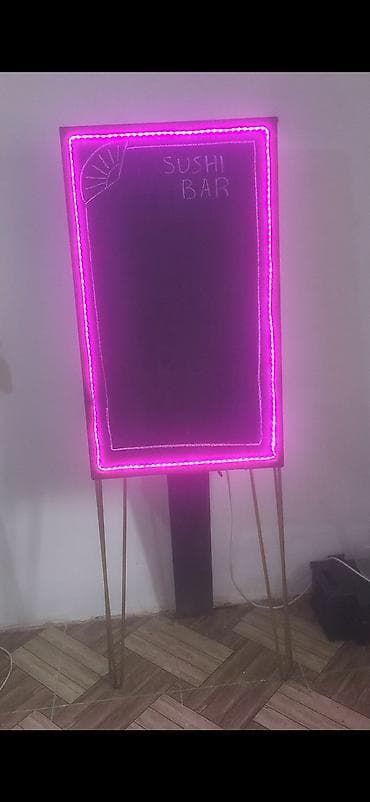 ayaqlı lovhə: LED işıqlı yazı lövhəsi – tripod ayaqlı - Elektriklə işləyən — 2