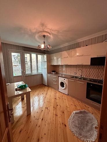 sumqayitda satilan evler: Hezı Aslanov Metrosuna Yaxın Gence Prospektınde Xezerın daıresın de. 9 — 6