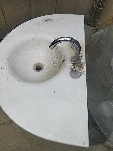 canaqlar: Pilləli ayaqlı hamam lavabosu və qarışdırıcı kran dəsti - Material — 6