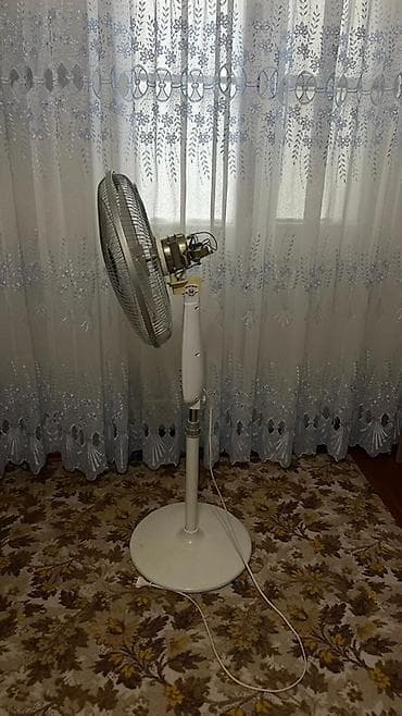 ventilator: Saachi brendi sərinkeş 2 ədəd. Pultla və düymələrnən idarə olunan — 1