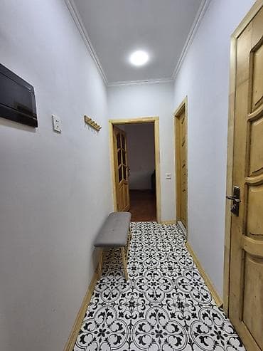 maştağa əmlak: Nəsimi rayonu, Memar Əcəmi metrosunun çıxışı, 19-cu Polis Bölməsinin — 9