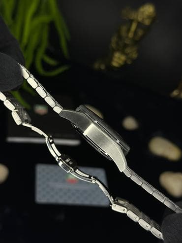 saat omega: Yeni, Qol saatı, Tag Heuer — 7