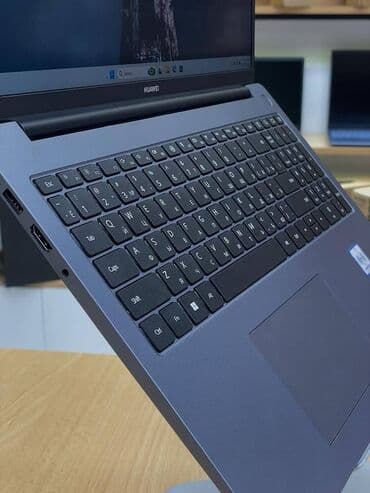 huawei matebook: Huawei noutbuk - Model xətti: Huawei (şık boz/alüminium gövdə, nazik — 2