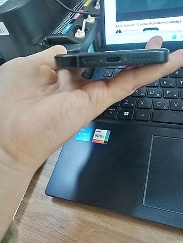 iphone 11 pro qiymet: IPhone 16, 128 GB, Qara, Face ID, Barmaq izi — 4