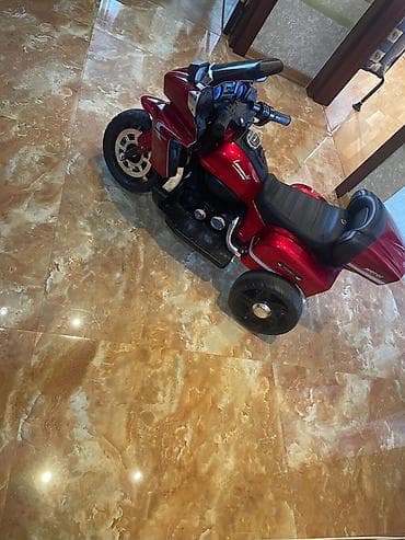 Детский мир: Uşaq üçün elektrikli üçtəkərli motosiklet Yeniden secilmir colde — 2