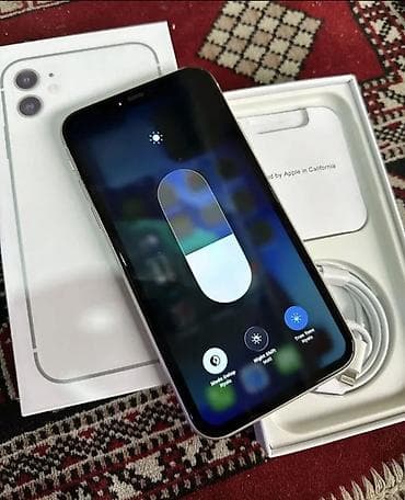 iphone 8 irşad: IPhone 11, 128 GB, Ağ, Face ID — 2