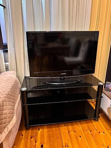 Телевизор Samsung LCD 32"
