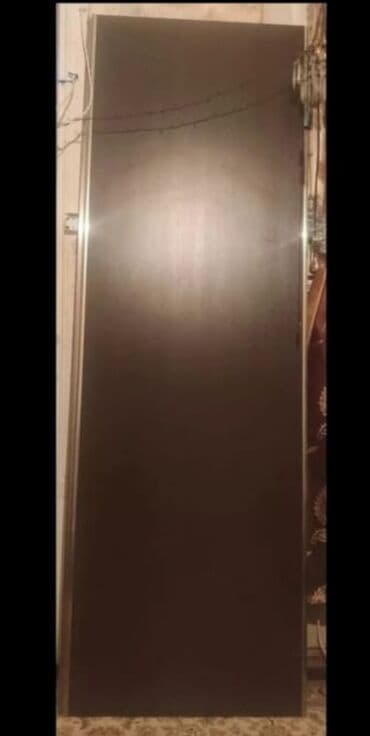 вешалка в прихожую настенная: Qəhvəyi rəngli, düz səthli dolab qapısı. Ev və ya ofis üçün uyğundur — 1