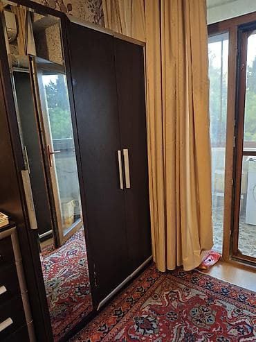 İşlənmiş, 3 qapılı, Güzgülü, Qəhvəyi, Açılan, Düz dolab