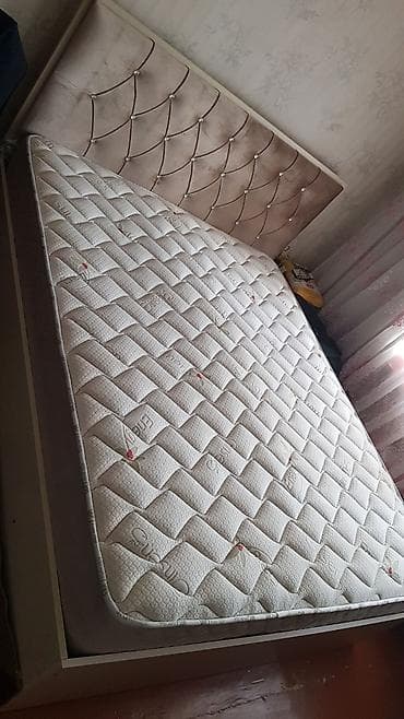 yatax desdi: İkinəfərlik çarpayı — 5