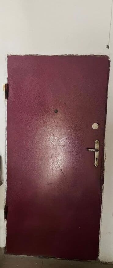 dəmir hasarlar: Demir qapi — 1