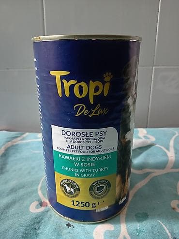 it seksi: Tropi De Lux – yetkin itlər üçün tam rasionlu yaş yem Növ: “Chunks — 4
