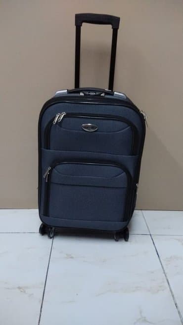 женские чемоданы из поликарбоната: Чемодан на 4 колесах.Новый.Для ручного багажа — 1