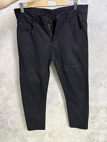 Skinny model. Materialı elastik və rahatdır. İdeal vəziyyətdədir