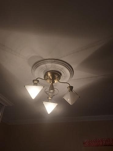 Çılçıraq, 3 lampa