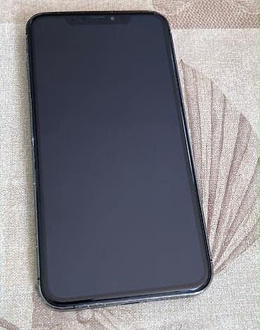 macbook pro 2.el: IPhone 14 Pro Max, 64 GB — 3