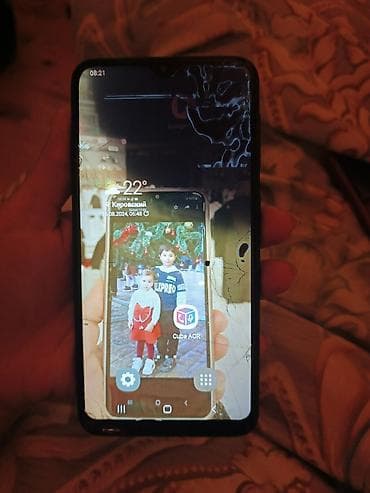 Samsung Galaxy A10, 32 GB, rəng - Mavi, Qırıq