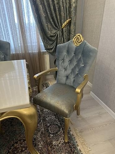 pufik satisi: Qonaq otağı üçün, İşlənmiş, Açılmayan, Dördbucaq masa, 8 stul — 4