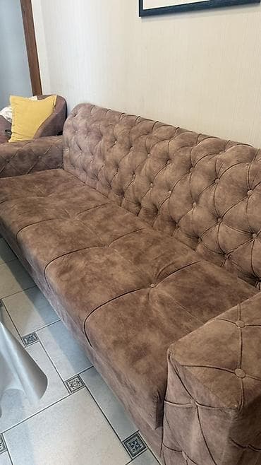 Qonaq otağı üçün klassik üslubda 3 nəfərlik divan - Rəng: isti