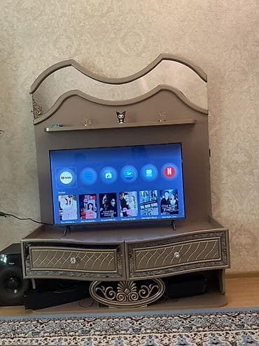 Düz TV altlığı, Polkalı — 1