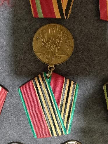 spor: Məhsul: SSRİ dövrünə aid orijinal medallar kolleksiyası Tərkib: - — 4