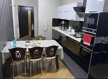 badamdarda ucuz evler: Bakı, 2 otaqlı, Köhnə tikili, m. Memar Əcəmi, 55 kv. m — 2