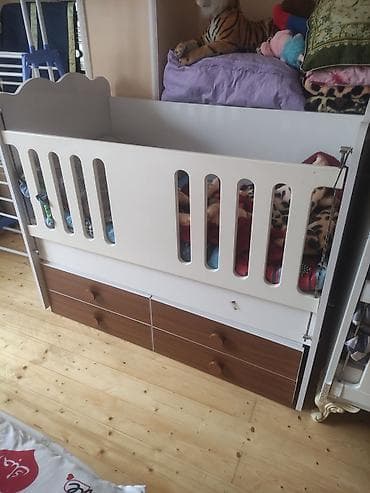 asilqan mebel: Oğlan və qız üçün, Dördbucaq, Beşik, Dəstsiz, Matras ilə, Yellənmə mexanizmsiz — 2